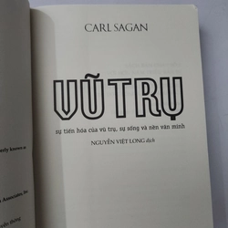 Sách Vũ trụ của Carl Sagan mới 95% 502878