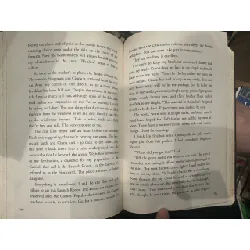 THE HUNGER GAMES - Suzanne Collins (Scholastic) 139177