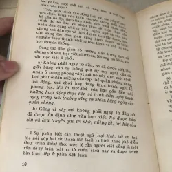 Tìm hiểu tiến trình văn học dân gian Việt Nam 997198