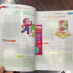 Sách in màu cán bóng : 10 vạn câu hỏi vì sao ? Bách khoa tri thức phổ thông 1500 hình ảnh 1026754
