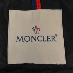 Áo khoác lông vũ MONCLER 635640