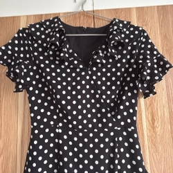 Váy bi kiểu size M, ôm body, khoe vòng eo.  462648