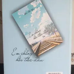 Sách thơ Em chẳng hỏi tiếc đâu của Bùi Đề Yến 693274