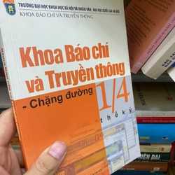 Sách Khoa Báo Chí và Truyền thông - Chặng đường 1/4 thế kỷ