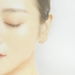 【Sản phẩm mới】Bông tai Tiffany T Smile 666305