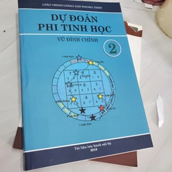 Dự đoán phi tinh học 