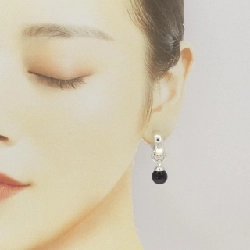 【Cổ điển】Bông tai Onyx Tiffany 665490