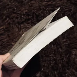 Theo vết chân những người khổng lồ 763364