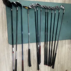 Dụng cụ chơi golf