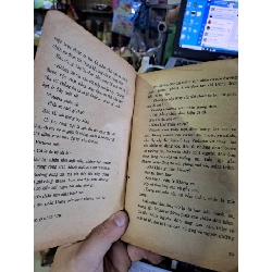 Bóng tối căn nhà ma quái mới 70% ố, rách bìa Văn học nước ngoài HCM1709 923309