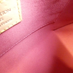 Túi xách vai Louis Vuitton Vernis Minna Street M9146F 610229