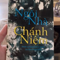 Ngôi Nhà Chánh Niệm là một cuốn sách thuộc thể loại Phật giáo nguyên thủy (Theravada).