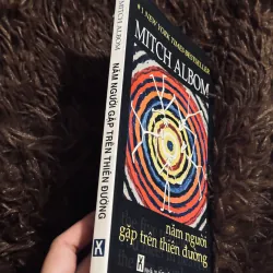 Năm người trên thiên đường 973329