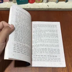 II Thể Dục Sức Khoẻ: 10 Bài Yoga Thông Dụng - Lê Thành - 1999 782396