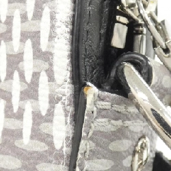 Túi đeo chéo Louis Vuitton Damier Graphite 3D Trio Messenger N50027 610376