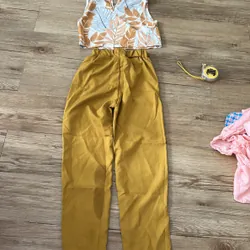 Quần áo cho bé gái 640473