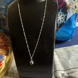 Vòng cổ ngọc lục bảo 931413