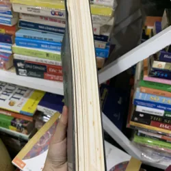 Phù thuỷ chứng khoán  714352