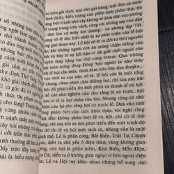Hồ Xuân Hương Hoài niệm phồn thực - Đỗ Lai Thuý 537161