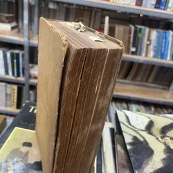 TỪ ĐIỂN VĂN HỌC(2 tập) 697568