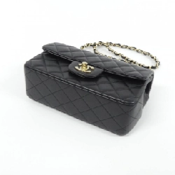 Túi xách chéo Chanel 69900 - Hàng hiệu Authentic 767187