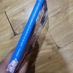 Em là người sống, tôi là người chết. Thế giới đôi lúc lại đảo ngược. 
57k (bìa 115k) 459905