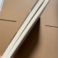 Sống thực tế giữa đời thực dụng 1033329