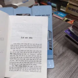 Sách: Một số chặng đường làm báo - Tác giả: Trần Đình Bá (A2) 607431