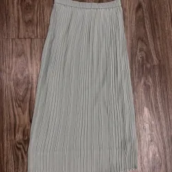 Chân váy dài Uniqlo dáng suông size S xanh mint