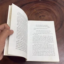 II Thơ: Vân Lãng Mạn Thuyền - Bá Thiệu - 2006 1022449