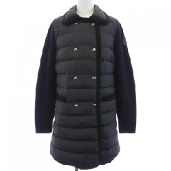 Moncler MONCLER 20939B00039 Áo khoác lông - Hàng hiệu Chính hãng