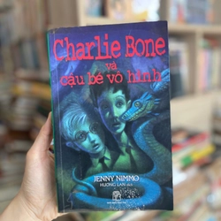 Charlie Bone và cậu bé vô hình ( tập 3 )