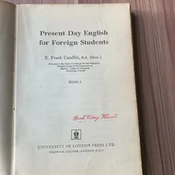 Sách học tiếng Anh: present day ENGLISH for FOREIGN STUDENTS 596398