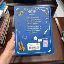 SOLVE IT WITH SHERLOCK HOLMES (SÁCH TRÍ TUỆ TIẾNG ANH)- K5 1031083