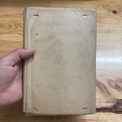 II Sách Xưa: Vượt Qua Côn Đảo (Tiểu Thuyết) - Phùng Quán - 1987 686625