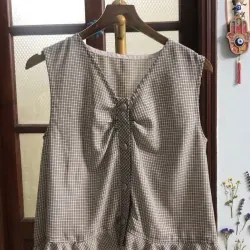 Quần áo giá hạt dẻ 1038081