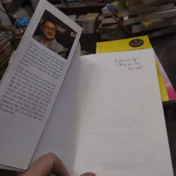 Sách: Cô gái năm ấy chúng ta cùng theo đuổi (B1) Tác giả: Cửu Bả Đao 696775