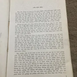 Giảng văn văn học Việt Nam - khổ lớn - sách chuyên văn  977138