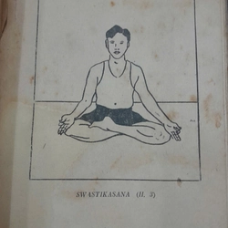 YOGA - Trần Văn Kha (NXB: 1966) 223799