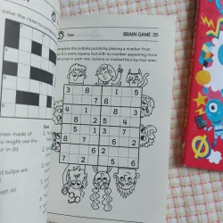 COMBO 2 CUỐN - BRAIN GAMES FOR CLEVER KIDS
& MATHS GAMES FOR CLEVER KIDS 974957