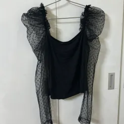 Áo trễ vai tay ren  970994