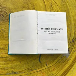 TỪ ĐIỂN VIỆT- ANH MODERN DICTIONARY- QUANG HÙNG 689626