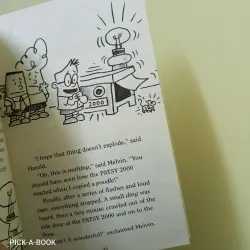 Truyện tranh Tiếng Anh vui nhộn cho trẻ em Captain Underpants: Talking Toilets 992011