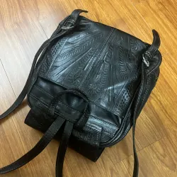 Balo nữ 24x32x11 da mộc khắc 2hand 992664