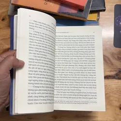 II Sách Kỹ Năng: Tuổi Trẻ Đáng Giá Bao Nhiêu? - ROSIE NGUYỄN - 2017 640133