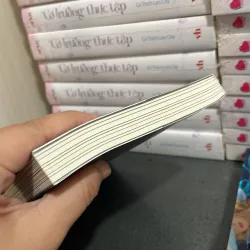 (sách dành cho trẻ em) - Những chuyện kỳ bí cho bầy cáo non - Christian Mckay Heidicker 990168