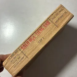 Sách học Tiếng Anh Tập 1 - 1983s 797082