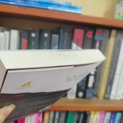 Birdbox sách mới bóc seal 90% 301069