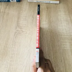 CUỘC ĐỜI VÀ CÁI CHẾT BÍ ẨN CỦA CÁC DANH NHÂN & MỸ NHÂN 1029174