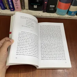 II Tựa sách: Nguyên Ngọc _ Vẫn Trên Đường Xa - Nhiều Tác Giả - 2012 558230